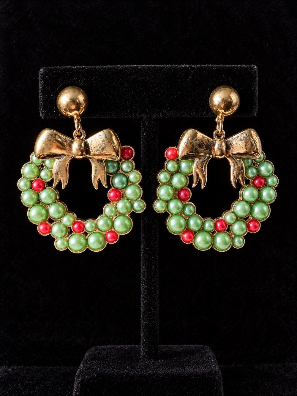 Festive Gold Bow Wreath Drop Earrings in Green and Red